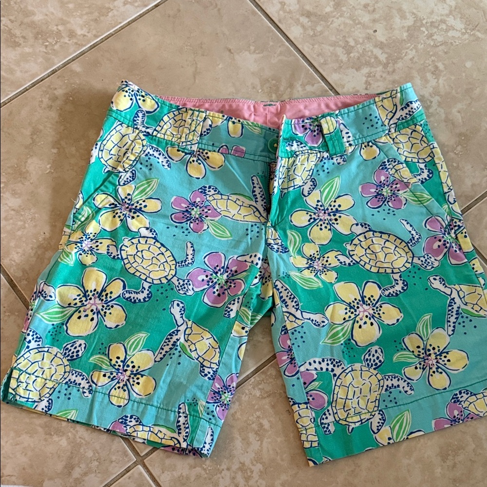 Lilly Pulitzer Aqua Floral Turtle Women's Shorts